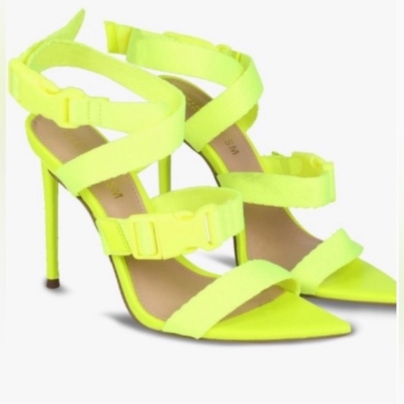 WINNIE HARLOW X STEVE MADDEN RUMPUNCH Neon Lime Green Strap Heels Size 6 - Picture 3 of 5